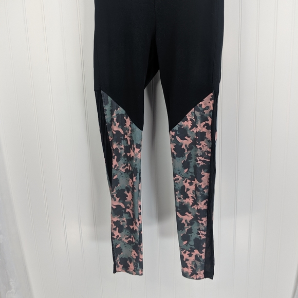 BALANCE COLLECTION Camouflage Mesh Panel Legging S - Picture 4 of 11